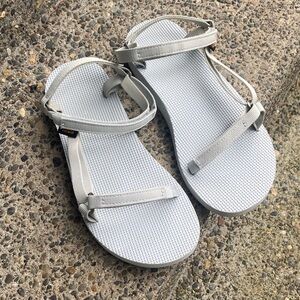Women's Teva sandals